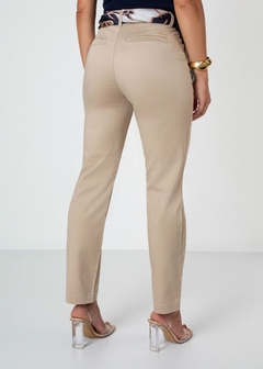 CALÇA EM TECIDO CROPPED FEMININA COM CINTO - Amsterdam Closet