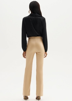 CALÇA JUSTA FLARE - comprar online