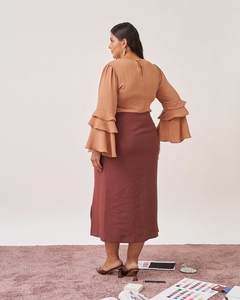 BLUSA CREPE COM BABADOS FEMININA - Amsterdam Closet