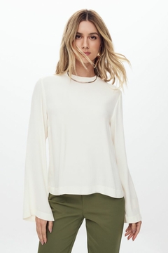 BLUSA SOLTA MANGA LONGA