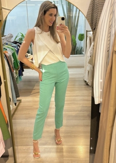 Imagem do CALÇA SUZANA LINHO ALFAIATARIA SLIM