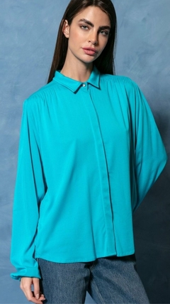 CAMISA EM TECIDO MANGAS BUFANTES FEMININA - loja online