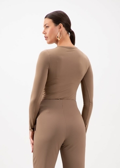 Blusa Malha Básica Manga Longa Feminina - comprar online