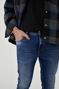 CALÇA JEANS SKINNY MASCULINA AZUL - comprar online