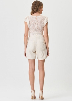 BLUSA EM RENDA SOLTA BRILHO - Amsterdam Closet