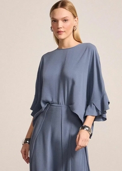 BLUSA AMPLA DE CREPE CROPPED FEMININA