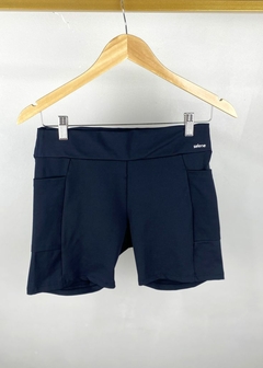 SHORTS COM BOLSO LATERAL - loja online