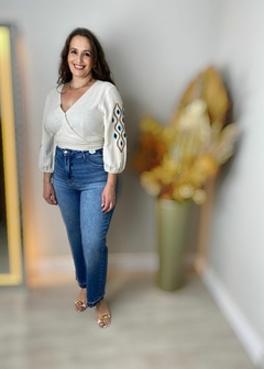 CALÇA JEANS RETA FEMININA na internet