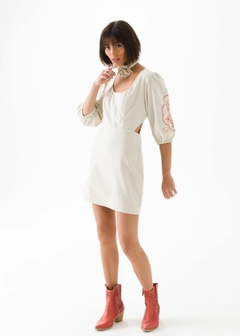 VESTIDO LINHO COM BORDADO MANGA - comprar online