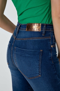 CALÇA JEANS FEMININA TURMALINA AZUL na internet