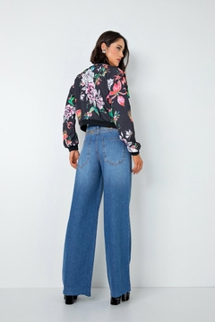 JAQUETA BOMBER SOLTA MANGA LONGA - comprar online