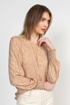 BLUSA EM CREPE SOLTA FEMININA - Amsterdam Closet