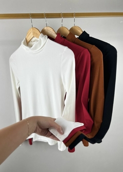 BLUSA CANELADA COM GOLA MANGA LONGA - Amsterdam Closet