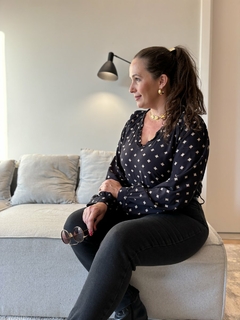 BLUSA TECIDO COM BABADO ESTAMPA EXCLUSIVA na internet