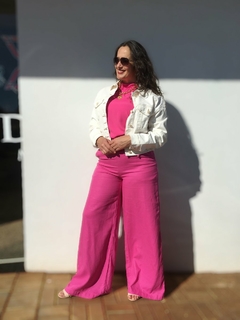 JAQUETA SARJA CROPPED MANGA LONGA COM ELÁSTICO NA BARRA - loja online