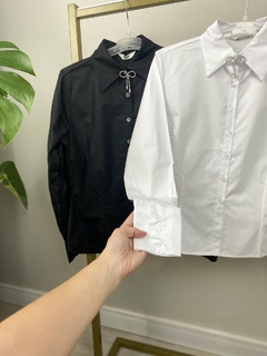 CAMISA EM ALFAITARIA FEMININA - comprar online
