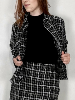 JAQUETA CROPPED TWEED XADREZ DETALHES COM BRILHO - Amsterdam Closet