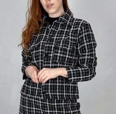 JAQUETA CROPPED TWEED XADREZ DETALHES COM BRILHO na internet