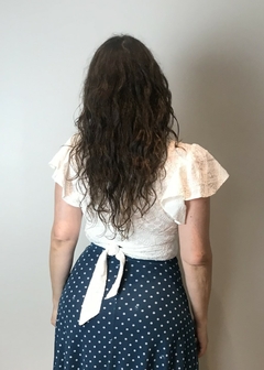 CROPPED EM ALGODÃO BORDADA COM DETALHE TRASPASSADO - Amsterdam Closet