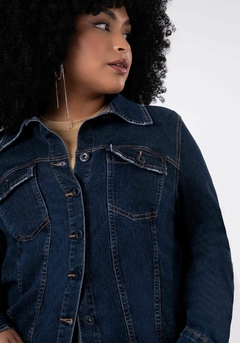 JAQUETA JEANS COM ELASTANO CROPPED PLUS SIZE na internet