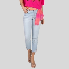 CALÇA FEMININA DIAMANTE CROPPED COM CINTO