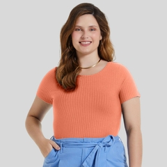 BLUSA BÁSICA CANELADA PLUS SIZE