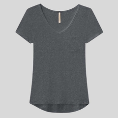 BLUSA MANGA CURTA COM BOLSO na internet