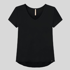 BLUSA BÁSICA EM MALHA VISCOSE COM MANGA CURTA na internet