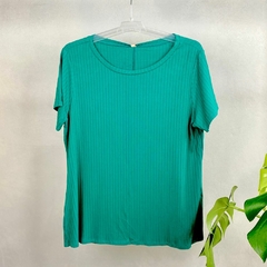 BLUSA BÁSICA CANELADA PLUS SIZE - comprar online