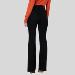 CALÇA JEANS FLARE FEMININA CHAPA BARRIGA PRETA na internet