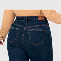 CALÇA JEANS FEMININA COM ELASTANO CHAPA BARRIGA AZUL na internet