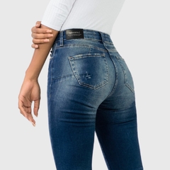 CALÇA JEANS FEMININA CHAPA BARRIGA AZUL na internet