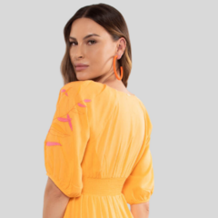 VESTIDO FEMININO SOLTO MAXI MIDI MANGA BALONÊ na internet