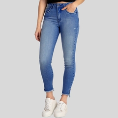 CALÇA JEANS SKINNY FEMININA CHAPA BARRIGA TERMO FRESH na internet