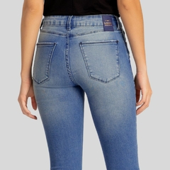 CALÇA JEANS SKINNY FEMININA CHAPA BARRIGA TERMO FRESH na internet