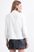 BLUSA FEMININA EM ALFAIATARIA MANGA 3/4 BRANCA - comprar online