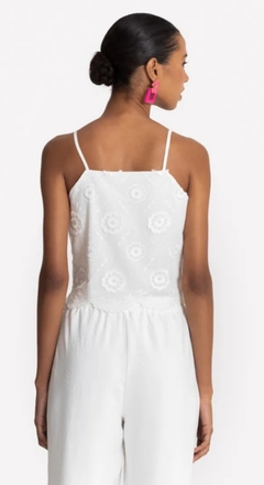 BLUSA DE ALÇAS FEMININA COM BORDADOS BRANCA - loja online