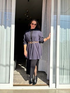 CARDIGAN EM MALHA COM MANGAS BUFANTES ALONGADO