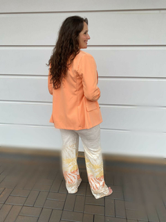 Imagem do CALÇA EM LINHO PANTALONA COM ESTAMPA