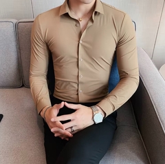 Stretch long-sleeve shirt on internet
