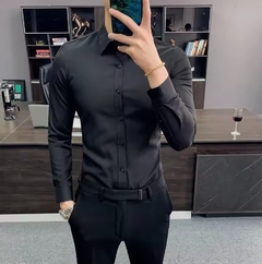 Camisa masculina preta slim fit de manga longa de alta qualidade - comprar online