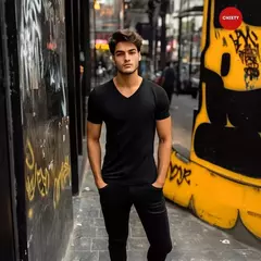 CAMISETA NEGRA CUELLO REDONDO - comprar en línea