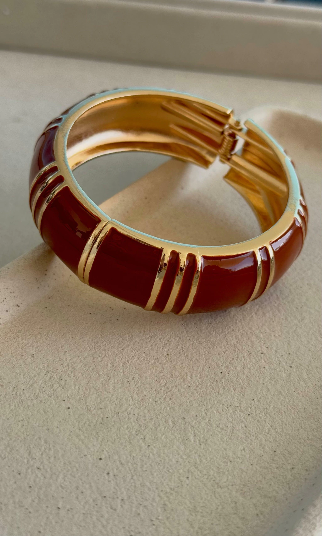 BRACELETE ESMALTADO MARROM