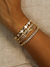 BRACELETE DOURADO CORAÇÕES - comprar online