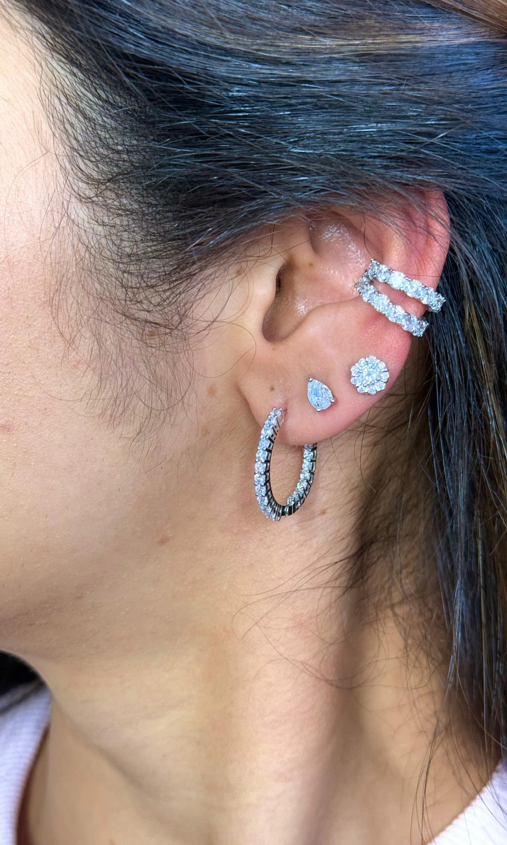 ARGOLA DE ZIRCÔNIAS