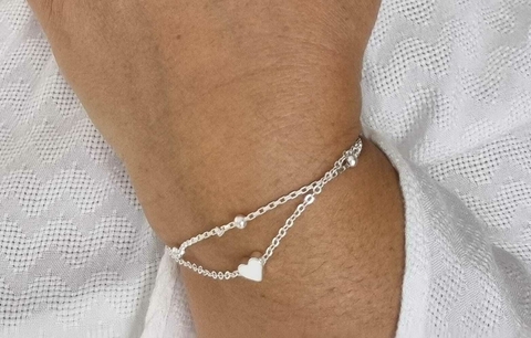 Pulseira Dupla Coração - Banhada a prata