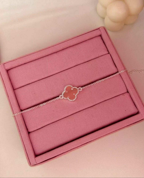 Pulseira Trevo Rosê - Banhada a prata