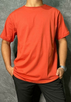 CAMISETA BÁSICA LARANJA QUEIMADO