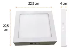 PLAFON LED EXTERIOR CUADRADO 18W DIA CANDELA en internet