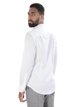 Camisa Manga Longa Super Slim Básica Com Elastano na internet